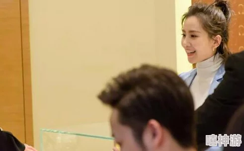 男生坤坤穿女生定眼