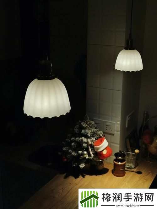 506宿舍灯火阑珊