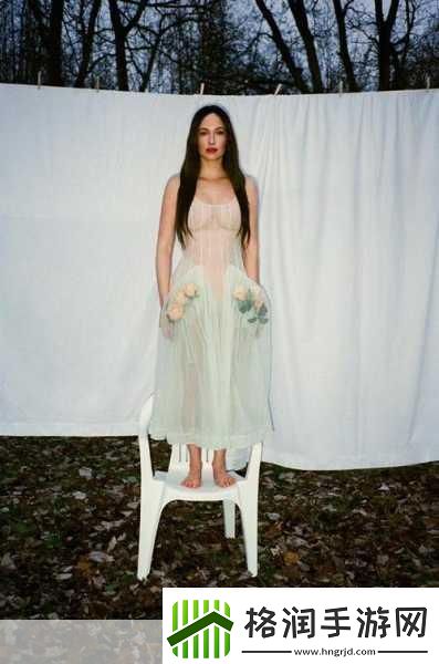 河南妇女毛深深的沟