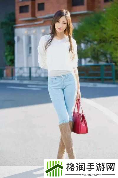 松岛枫苍井空惊艳亮相