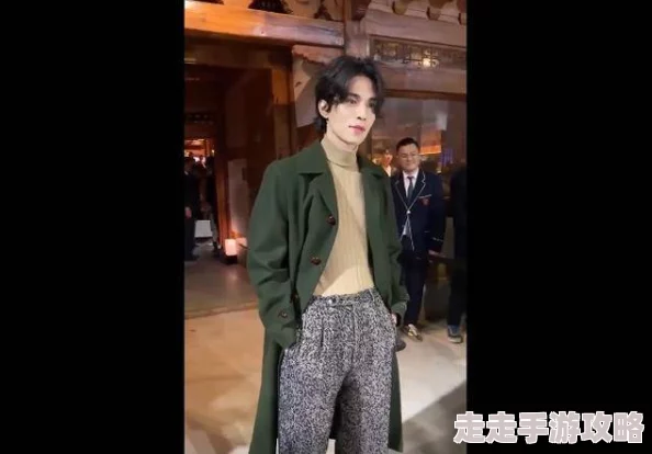 男男扒开后菊惩罚