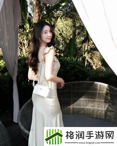 瞒着老公加班的hr中字故事太反转