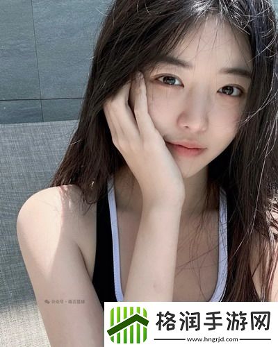 父亲有力挺送女儿的花园成网红打卡地