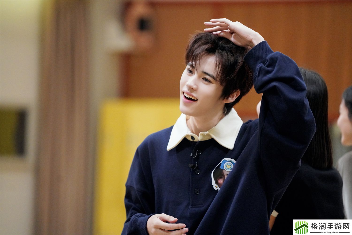 芒果新生班姚景元动情表演引泪崩