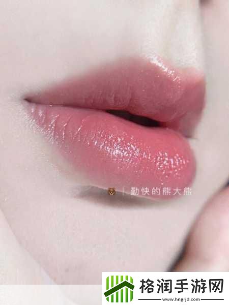 YSL蜜桃色1081.YSL蜜桃色108