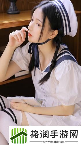 中午妈妈在厨房做饭成家庭温馨时刻网友