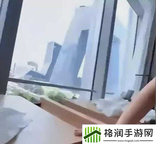 张律渝与吕总落地窗资源百度盘相关内容