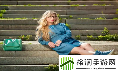 苏软软汆肉日常系统爆火