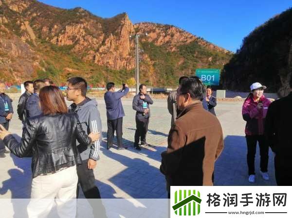 俄罗斯人又更又租中文