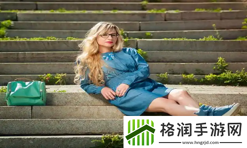 苏软软汆肉日常系统爆火