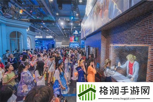 无法触碰的掌心限时线下会面室