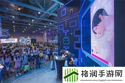 无法触碰的掌心限时线下会面室