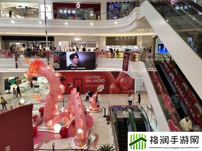 欢迎王子公主们回家巡视！OPL秋季赛总决赛应援展示活动