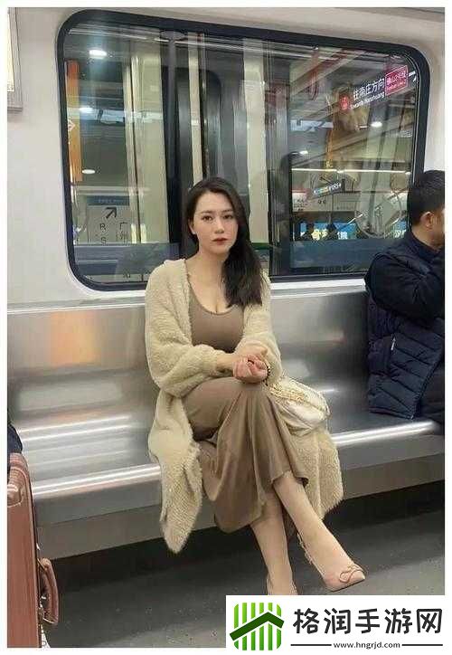 蘑菇视频中自拍少妇的别样风情展现