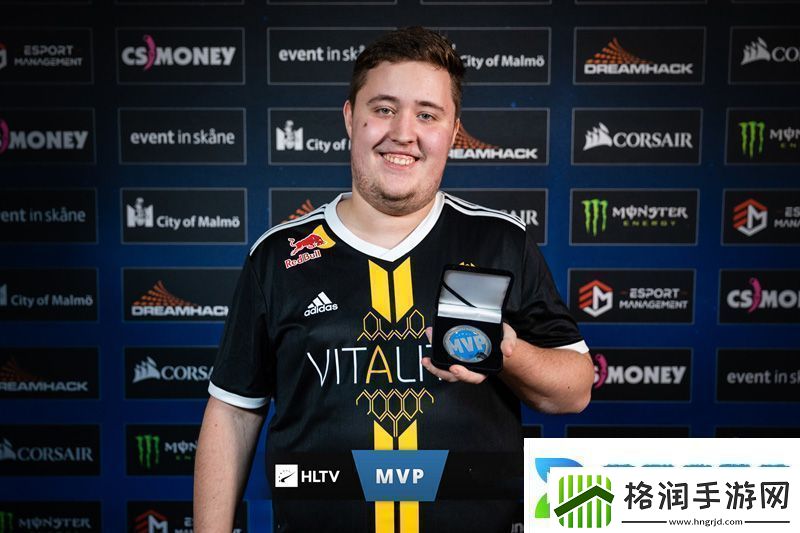 少年英雄剑指苍穹——donk今年打破或追平的记录一览