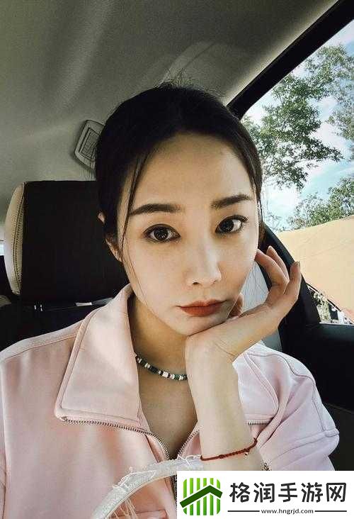 今夜无人入睡女人观看量破百万赞这一现象引发广泛关注和讨论