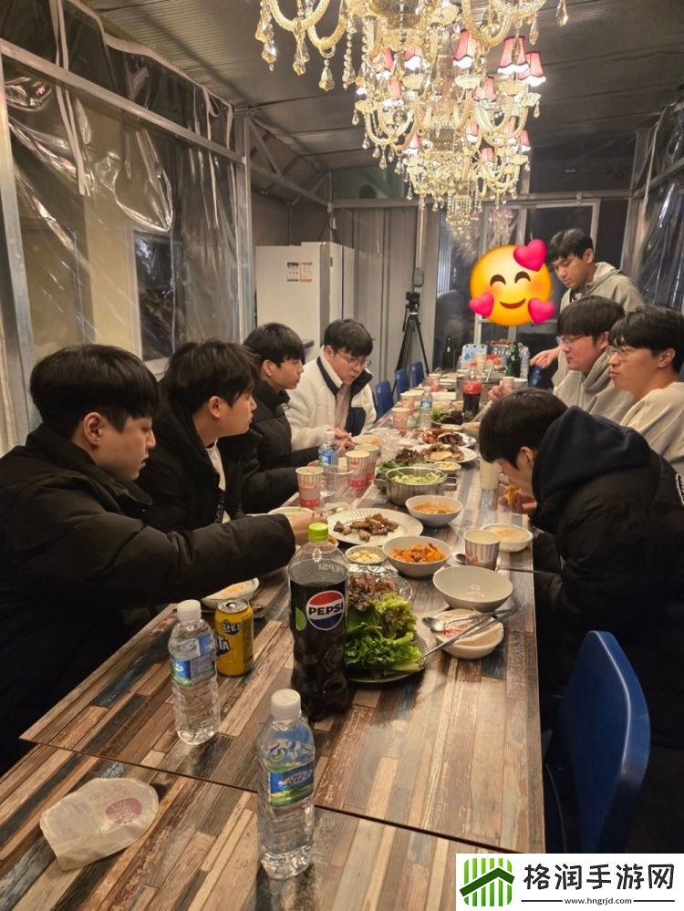 DK战队Coo晒团建合照