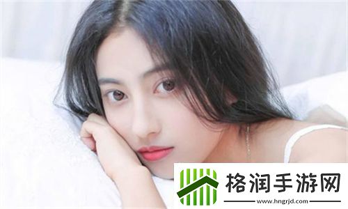 夫妻插秧38种方法图片大全之田野间的温馨合作