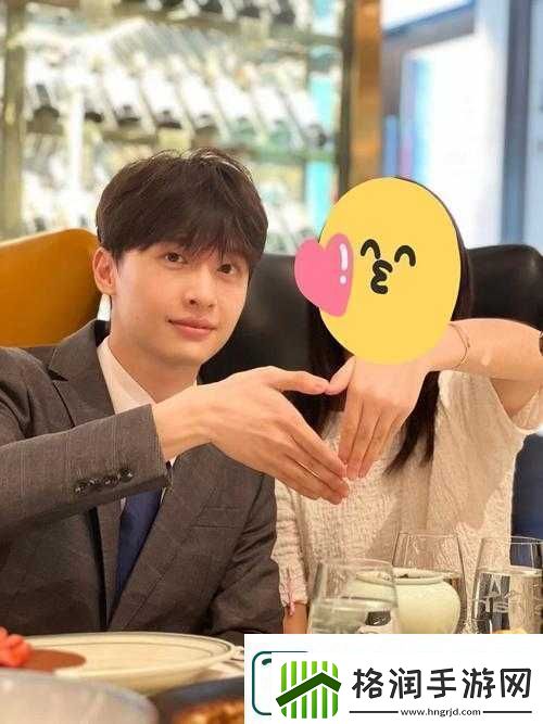 他的舌头好像有魔力一般能让人欲罢不能沉醉其中