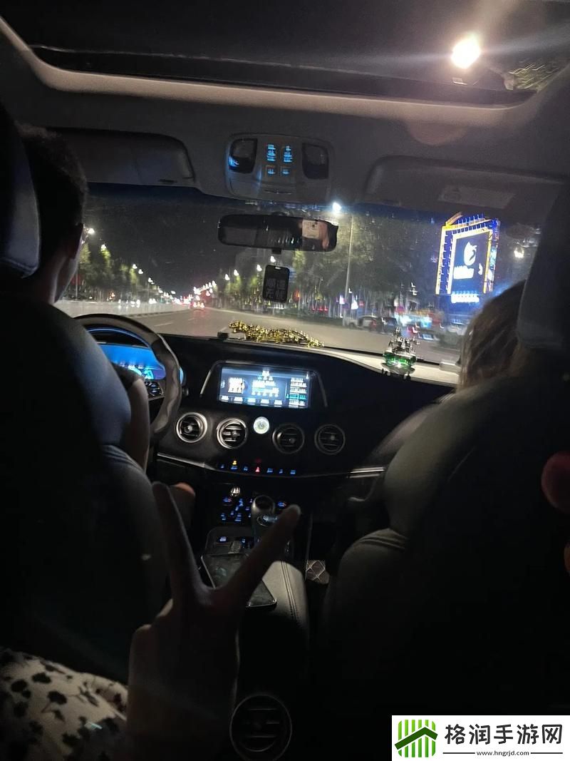 去姥姥家我在车后排座