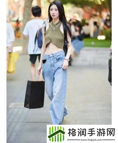 创新之作！麻豆精品秘国产传媒MV红海