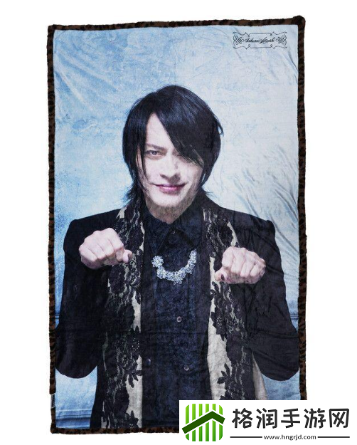 女玩家在我的世界为母亲打造偶像雕塑