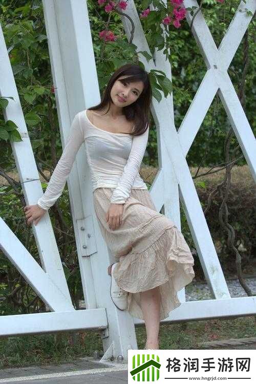 娇小小小泬xxxx女人