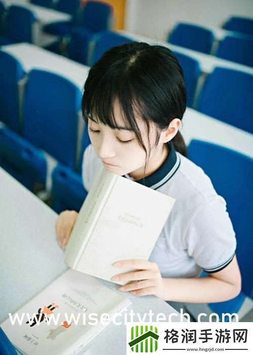 我女朋友的妈妈双字ID5