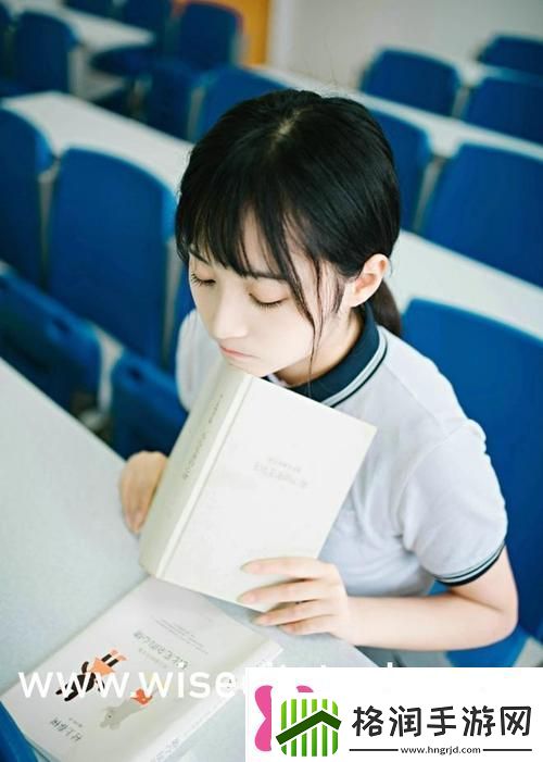 我女朋友的妈妈双字ID5