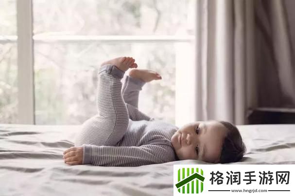 愉悦生活宝贝腿抬起来HH