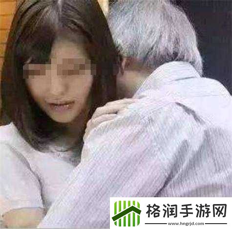 国产真实**性行为背后的隐秘故事与复杂情感