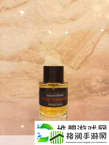 夜色玫瑰比无人区玫瑰贵多少