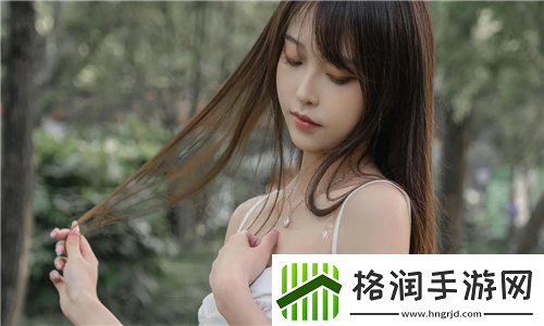 丰满的女邻居三级