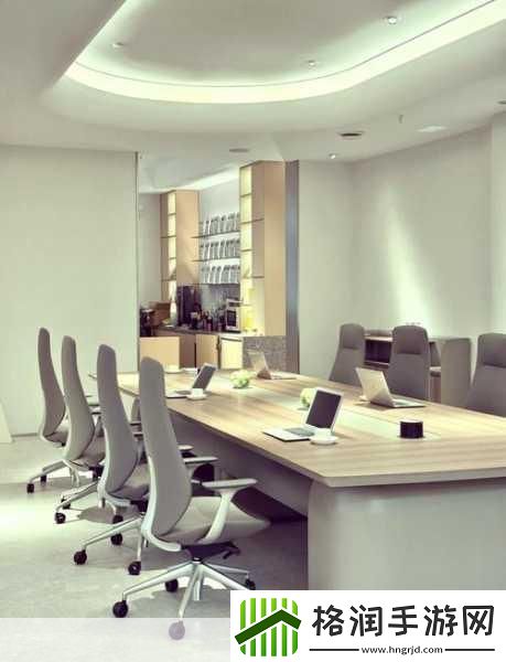 开会时在桌下运动1.桌下小动作提升会议效率的秘密