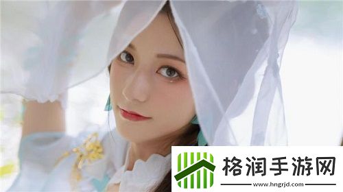 老师趴讲台把腿张开让学生背单词用户表示