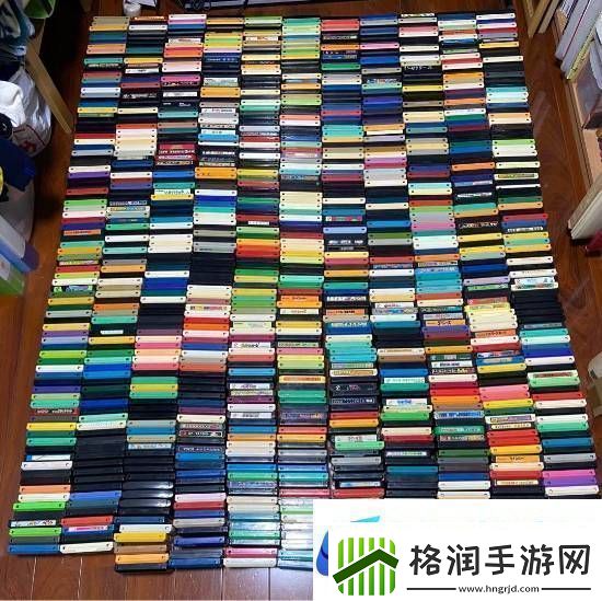 1052盒FC游戏卡带震撼拍卖！差一盒即可全收集