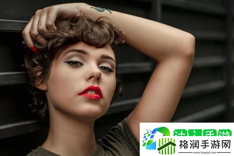 玩小处雌女HD另类