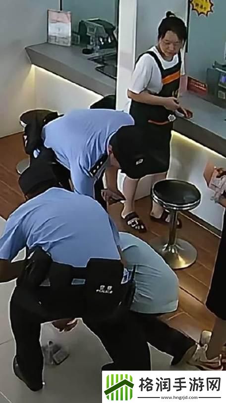 跪着主人走到面前应该怎么办