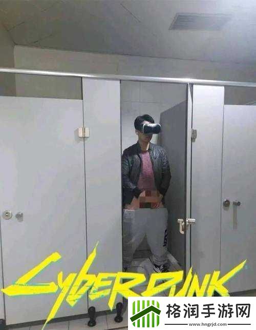 手冲被同学看到后的极度尴尬情景