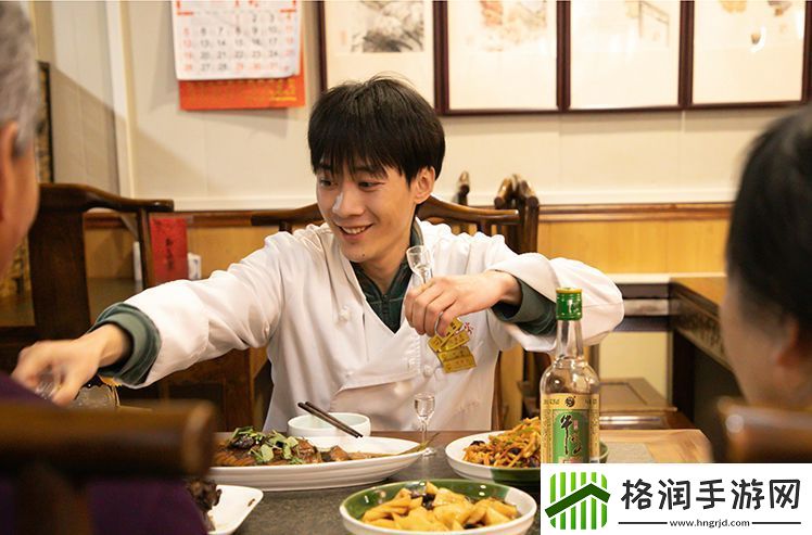 烟火人间系列短片首作迟到的年夜饭春节已上线