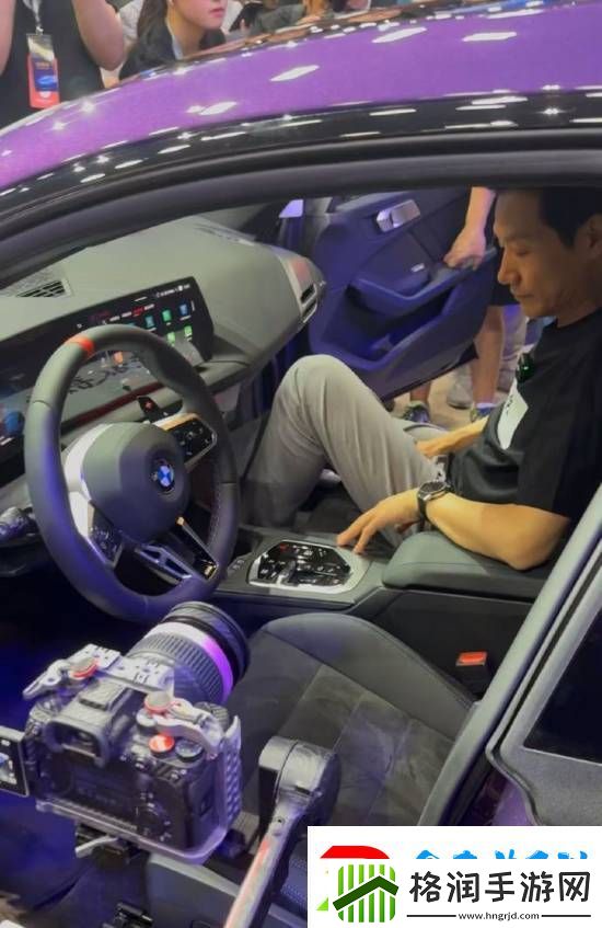 小米第三款车型谍照曝光