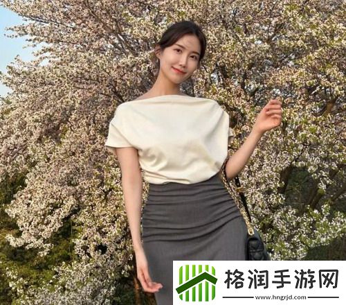 爽⋯好紧⋯别夹⋯喷水真实感受