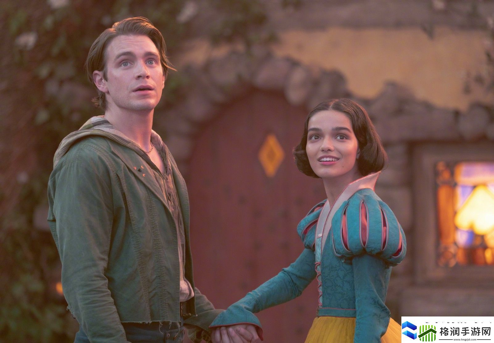 迪士尼大搞“**正确”