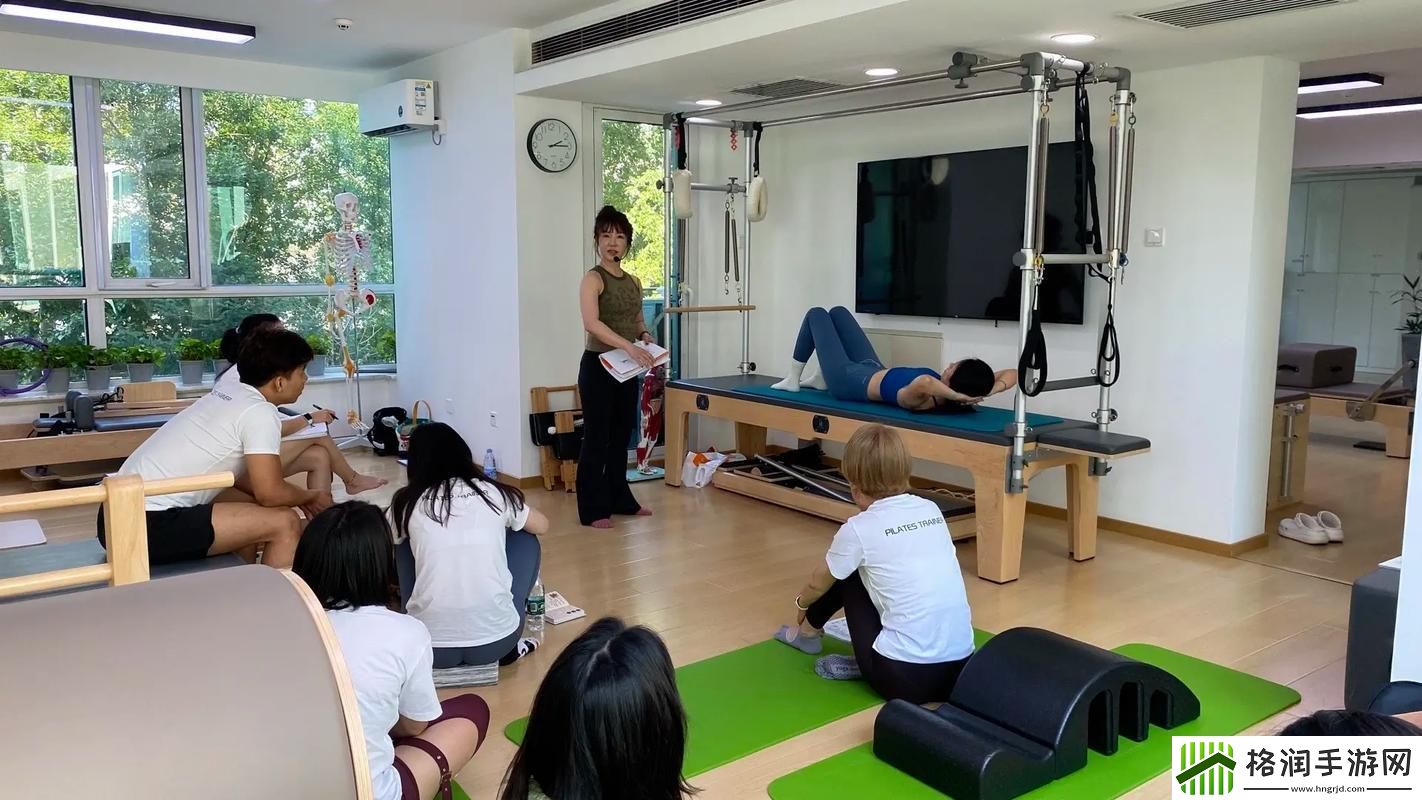 不戴套的瑜伽教练3
