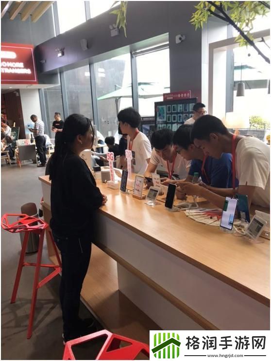 5G手机来了！江西联通首批5G体验厅正式开放