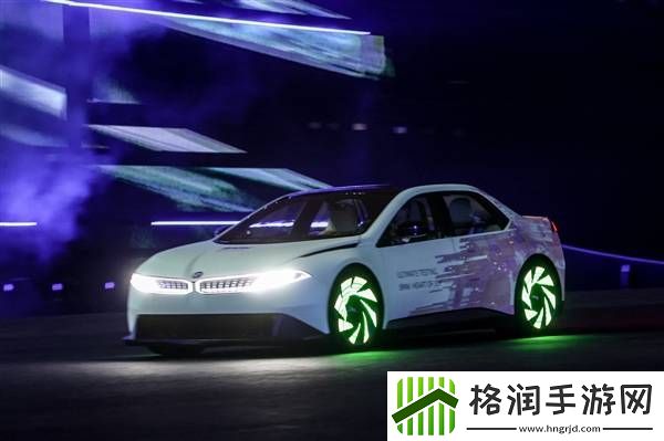 宝马新世代驾趣概念车震撼登场